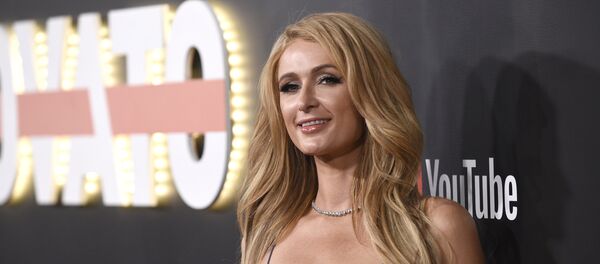 عارضة الأزياء والمليارديرة الأمريكية باريس هيلتون عارضة الأزياء والمليارديرة الأمريكية باريس هيلتون - سبوتنيك عربي