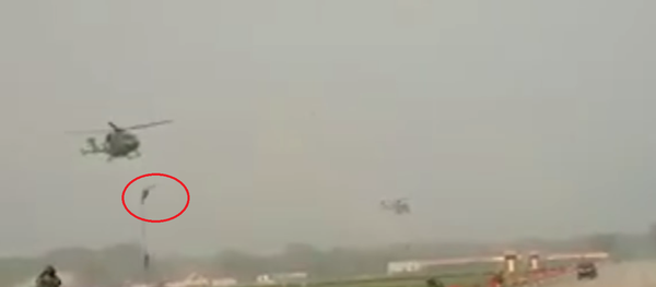 سقوط جنود هنود - سبوتنيك عربي