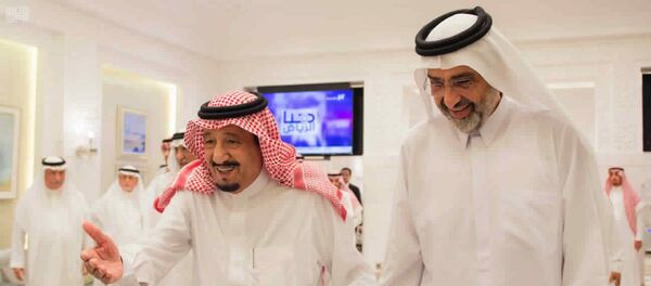 الملك سلمان يستقبل الشيخ عبد الله آل ثاني الملك سلمان يستقبل الشيخ عبد الله آل ثاني - سبوتنيك عربي