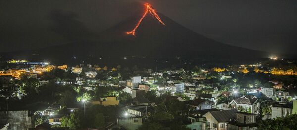 ثوران بركان مايون في الفلبين، 15 يناير/ كانون الأول 2018 - سبوتنيك عربي
