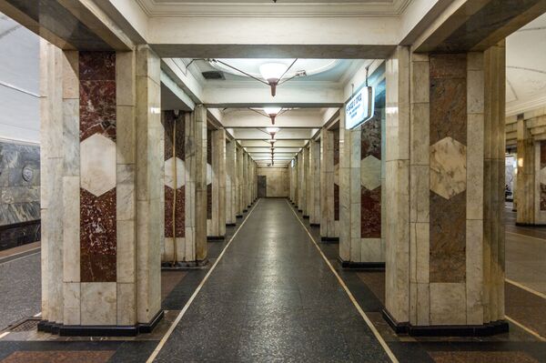 وسائل إعلام تتحدث عن الملاجئ الواقية من الضربة النووية في موسكو - سبوتنيك عربي