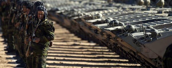 قوات البوليساريو في عرض عسكري - سبوتنيك عربي