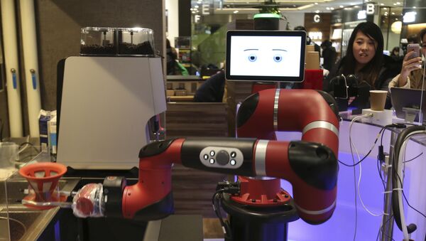 أول روبوت في الياباني يعد القهوة - سبوتنيك عربي