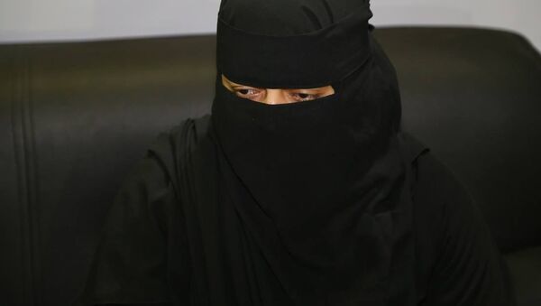 الشاعرة السعودية المحرومة - سبوتنيك عربي