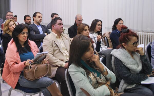 مـن نحن؟! سوريّون يناقشون مستقبل هويّتهم الوطنيّة - سبوتنيك عربي