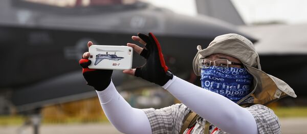 عرض الطيران الجوي في سنغافورة، 4 فبراير/ شباط 2018 - سبوتنيك عربي