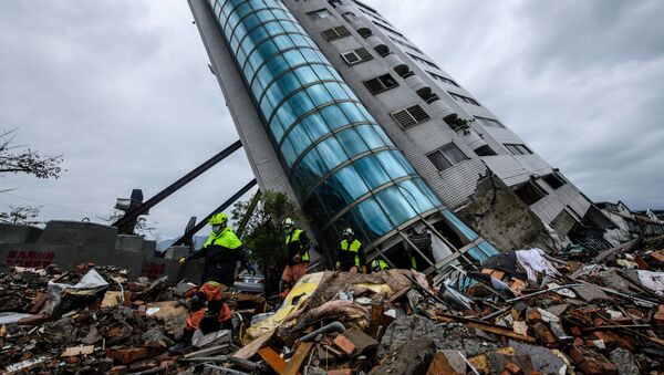 تداعيات زلزال قوي (6.4 درجة بمقياس ريختر) في هوالين، تايوان 6 فبراير/ شباط 2018 - سبوتنيك عربي