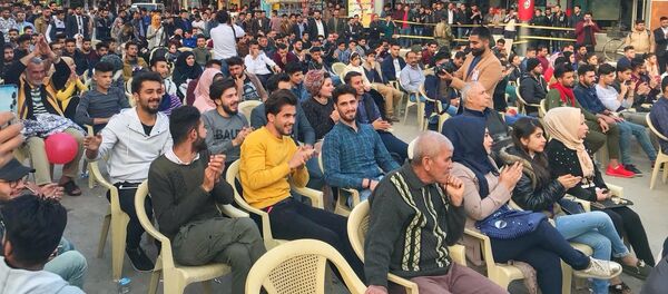 الحفل الموسيقي الأول من نوعه الذي أقامه فريق ناشط عبر موقع التواصل الاجتماعي في محافظة ديالي - سبوتنيك عربي