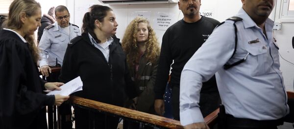 عهد التميمي في المحكمة - سبوتنيك عربي