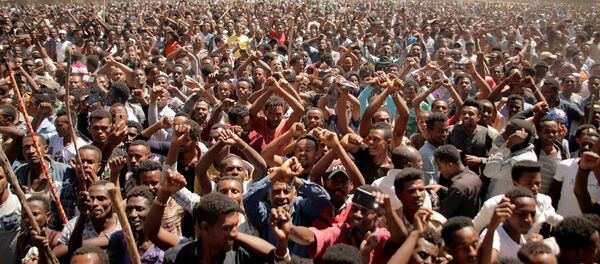 محتجون من الأورومو بإثيوبيا - سبوتنيك عربي