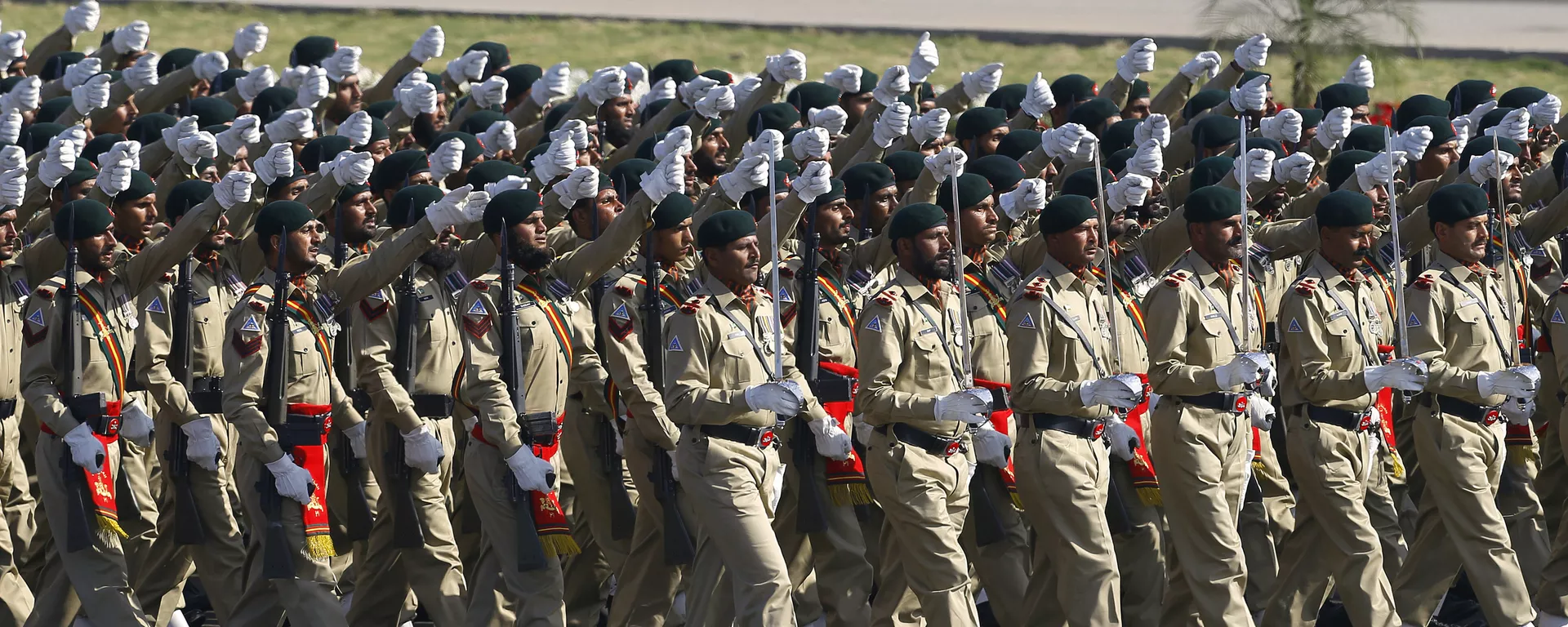 الجيش الباكستاني الجيش الباكستاني - سبوتنيك عربي, 1920, 11.10.2025