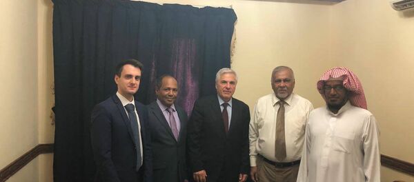 قادة من الحراك الجنوبي مع السفير الروسي لدى اليمن خلال اجتماع في الرياض في 2 مارس / آذار 2018 - سبوتنيك عربي