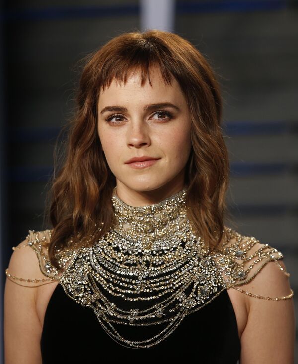 الممثلة البريطانية إيما واتسون في حفل جوائز الأوسكار الـ 90 4 مارس/آذار 2018 في مدينة لوس أنجلوس الأمريكية - سبوتنيك عربي