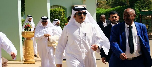 وزير الخارجية القطري أثناء زيارته السودان - سبوتنيك عربي