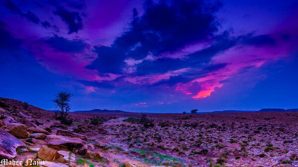 مشهد يطل على حافة العالم (أو كما يسمونها المحليون: المطل) بالقرب من الرياض - سبوتنيك عربي