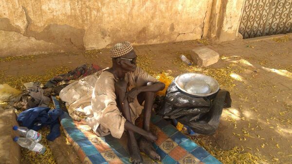 مشرد جنوب سوداني في شوارع الخرطوم - سبوتنيك عربي