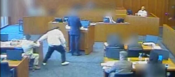 قتل متهم داخل المحكمة - سبوتنيك عربي