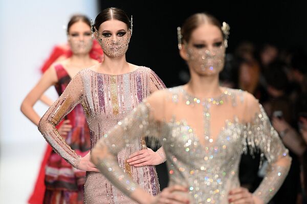 أسبوع أزياء مرسيدس-بنز روسيا  - سبوتنيك عربي