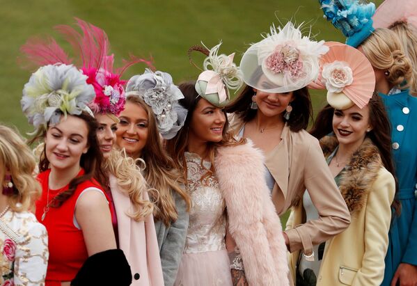 مهرجان تشيلتينهام للقبعات (Cheltenham ) في بريطانيا، 14 مارس/ آذار 2018 - سبوتنيك عربي