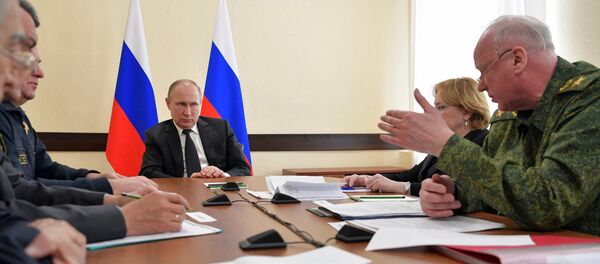 بوتين خلال الاجتماع في كيميروفو بوتين خلال الاجتماع في كيميروفو - سبوتنيك عربي