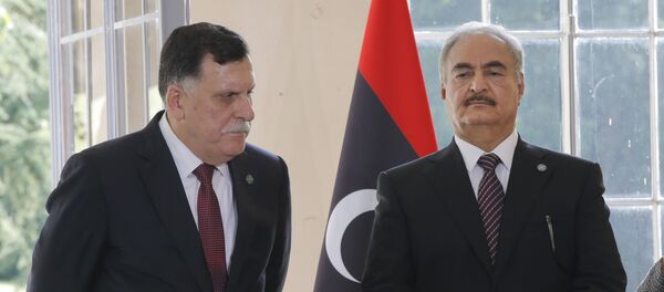 خليفة حفتر مع فائز السراج - سبوتنيك عربي