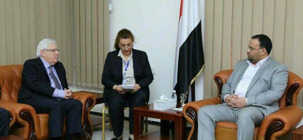 صالح الصماد مع المبعوث الأممي الجديد صالح الصماد مع المبعوث الأممي الجديد - سبوتنيك عربي