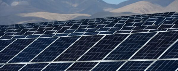 إنتاج الكهرباء باسخدام الطاقة الشمسية - سبوتنيك عربي