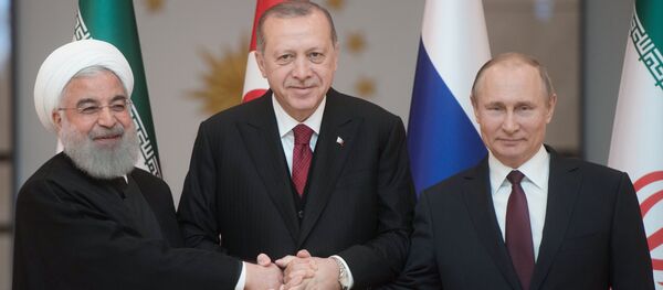 الرؤساء الروسي فلاديمير بوتين والتركي رجب طيب أردوغان والإيراني حسن روحاني - سبوتنيك عربي