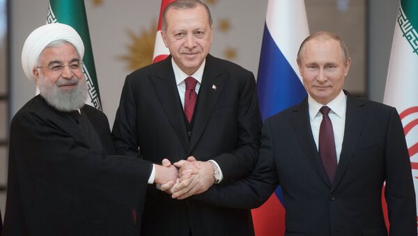 الرؤساء الروسي فلاديمير بوتين والتركي رجب طيب أردوغان والإيراني حسن روحاني - سبوتنيك عربي