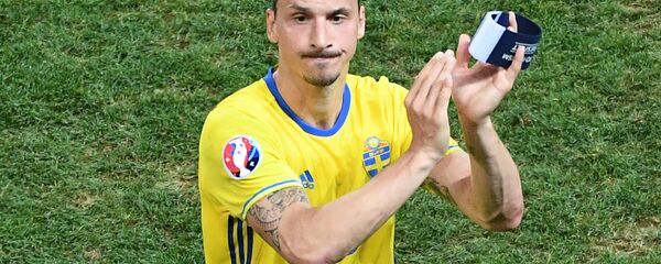 زلاتان إبراهيموفيتش زلاتان إبراهيموفيتش - سبوتنيك عربي