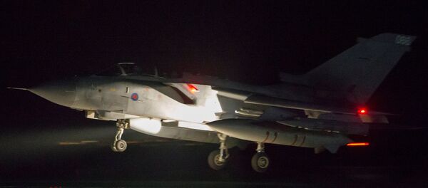 التحالف الثلاثي - الطيران البريطاني بعد عودته من سوريا يهبط في قبرص، 14 أبريل/ نيسان 2018 - سبوتنيك عربي