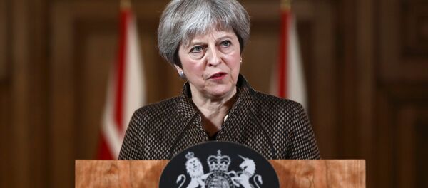 التحالف الثلاثي - مؤتمر صحفي لـ رئيسة الوزراء البريطانية تيريزا ماي حول سوريا، لندن 14  أبريل/ نيسان 2018 - سبوتنيك عربي