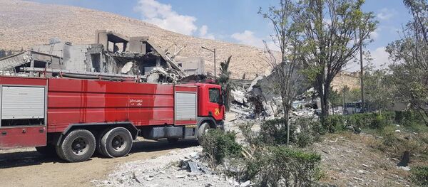 الضربات التي طالت مركزي البحوث العلمية في برزة، سوريا 14 أبريل/ نيسان 2018 - سبوتنيك عربي