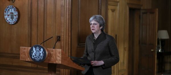 التحالف الثلاثي - مؤتمر صحفي لـ رئيسة الوزراء البريطانية تيريزا ماي حول سوريا، لندن 14 أبريل/ نيسان 2018 - سبوتنيك عربي