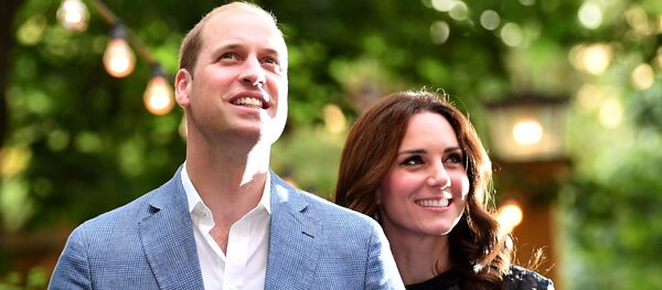 ابن ولي عهد بريطانيا، الأمير وليام، وزوجته دوقة كامبريدج، كيت ميدلتون - سبوتنيك عربي