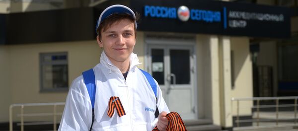 بدء حملة توزيع شريط القديس جاورجيوس في موسكو - سبوتنيك عربي