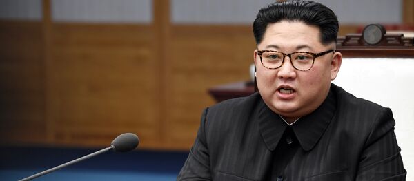 زعيم كوريا الشمالية كيم جونغ - سبوتنيك عربي