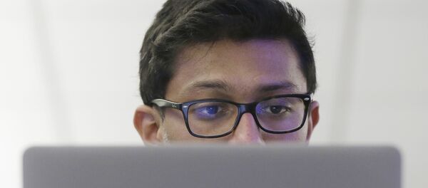 حاسب محمول - سبوتنيك عربي