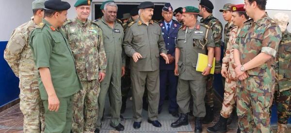 خليفة حفتر يشرف على الاستعدادات النهائية لمعركة تحرير درنة - سبوتنيك عربي