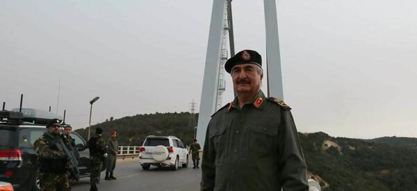 خليفة حفتر يشرف على الاستعدادات النهائية لمعركة تحرير درنة - سبوتنيك عربي