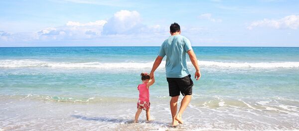 أب وطفل - سبوتنيك عربي