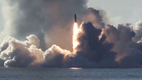 انطلاق صاروخ من غواصة يوري دولغوروكي - سبوتنيك عربي