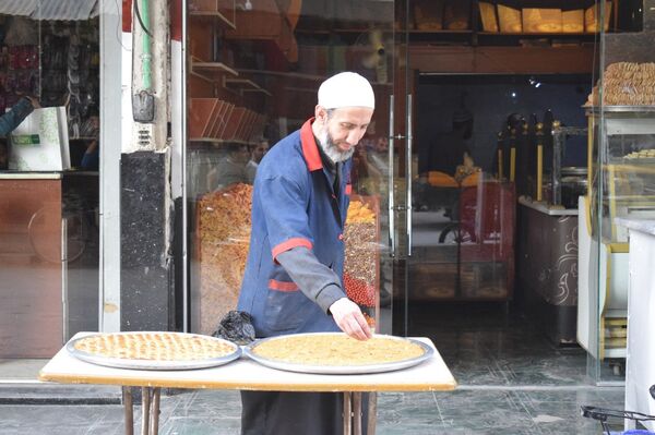 تعرف على عقوبة غير الصائم في سوريا... تشمل مختلف الأديان وتصل للحبس شهرا - سبوتنيك عربي