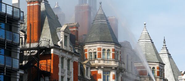 نشوب حريق في فندق مندرين اورينتال وسط لندن - سبوتنيك عربي