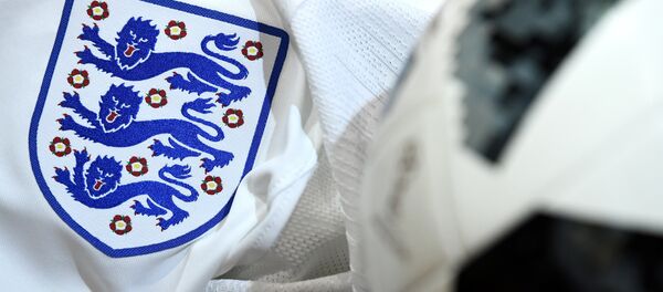 قميص المنتخب الإنجليزي - سبوتنيك عربي