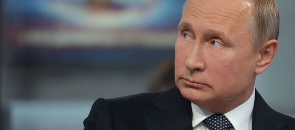 الخط المباشر مع الرئيس فلاديمير بوتين - الحوار السنوي مع الشعب الروسي، موسكو 7 يونيو/ حزيران 2018 - سبوتنيك عربي