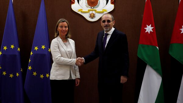 موغيريني مع وزير الخارجية الأردني أيمن الصفدي - سبوتنيك عربي