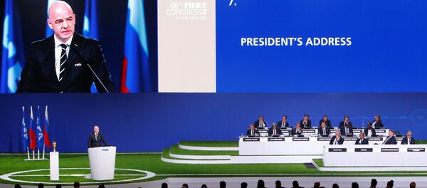 رئيس الفيفا يلقى كلمة أمام الاجتماع الـ68 للفيفا - سبوتنيك عربي