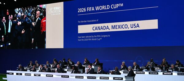 الملف الثلاثي يفوز بحق استضافة كأس العالم 2026 - سبوتنيك عربي