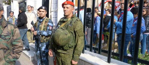 تكريم ذوي الشهداء في حمص - سبوتنيك عربي